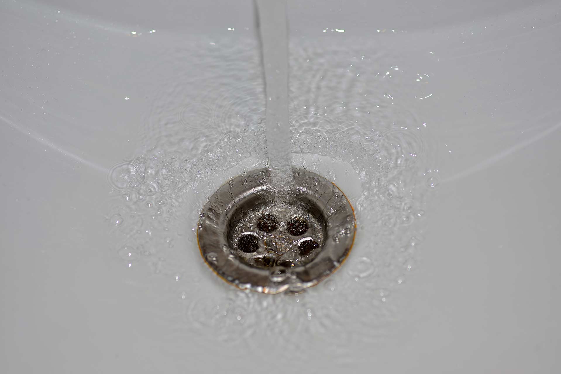 A2B Drains provides services to unblock blocked sinks and drains for properties in Yeovil.